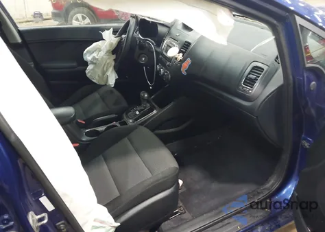 2018 Kia Forte Lx z USA, uszkodzony, nr VIN 3KPFK4A72JE198774